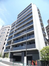 BluRock青葉台（旧：ラグゼナ青葉台）