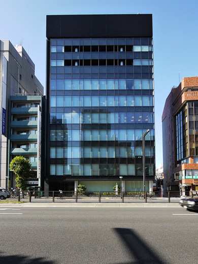 YOTSUYA RESIDENCE