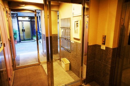 ブレコンプラザ銀座