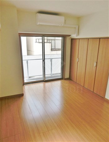 グラード西麻布