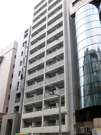 コンフォリア新宿御苑1