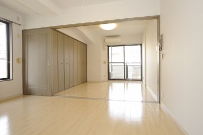 カスタリア新宿7丁目