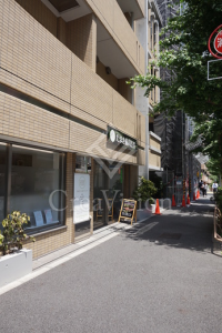 ドゥーエ西麻布1
