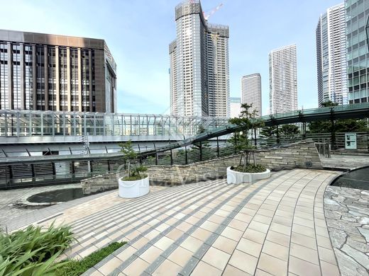 ＴＨＥ　ＴＯＫＹＯ　ＴＯＷＥＲＳ　ＭＩＤＴＯＷＥＲ