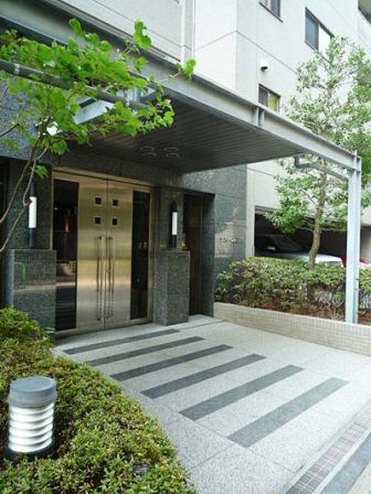 ラポール三田