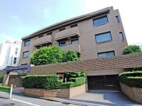 ファミグリア西麻布