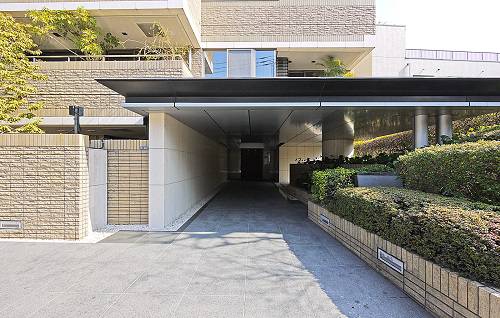 クリスタルコート鳥居坂