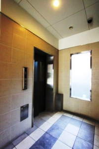 エルフラット三田