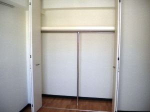 ラベール三越前