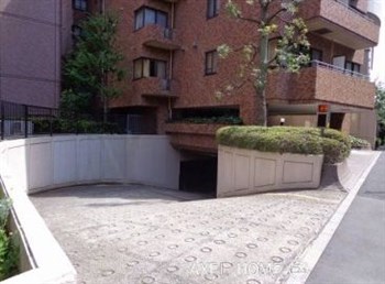 六番町ガーデン