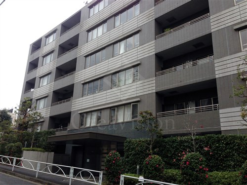 アパートメンツ東山