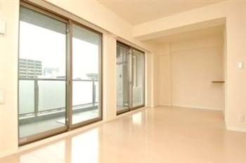 グランカーサ両国弐番館