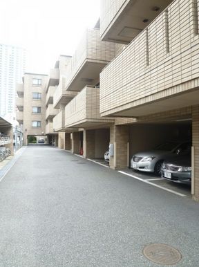 コロネード市ヶ谷
