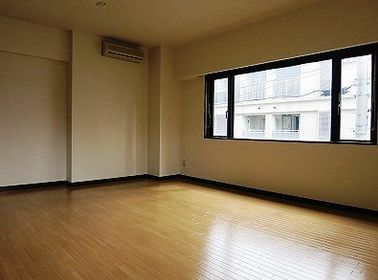 コロネード市ヶ谷