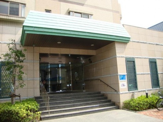 グランハイツ東新宿