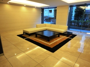 Ｃｒｅａｒｅ麹町