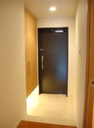 プラウドフラット三軒茶屋