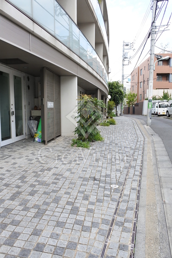 ストーリア神宮前