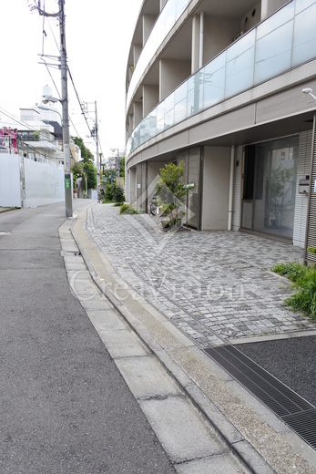 ストーリア神宮前