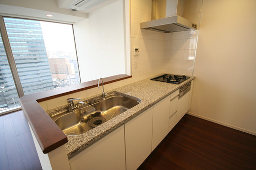コートレジデントタワー