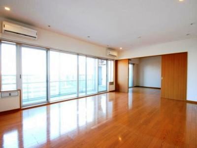 ファーストヒルズ飯田橋