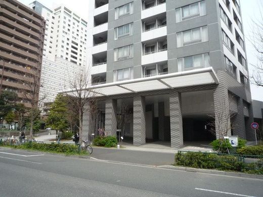 新宿アインスタワー
