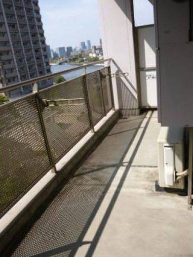 キャナルワーフタワーズイーストタワー