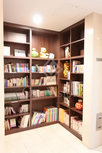 ロイヤルパークス新田