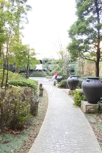 ロイヤルパークス新田