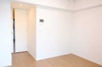 Ｃｒａｎｅ　Ｃｏｕｒｔ　Ｔｓｕｒｕｍｉ