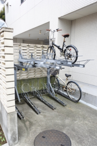 エスティメゾン都立大学