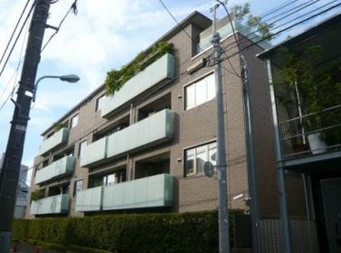 ファミールグラン神宮前