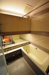 ハイレーゼ六本木三河台