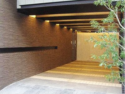 カスタリア戸越駅前