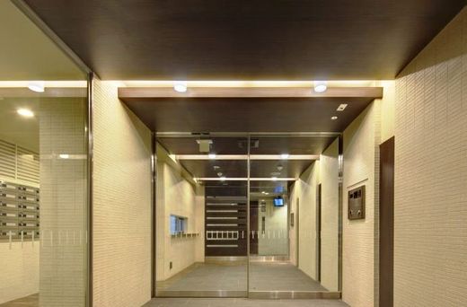 クオリア新宿余丁町