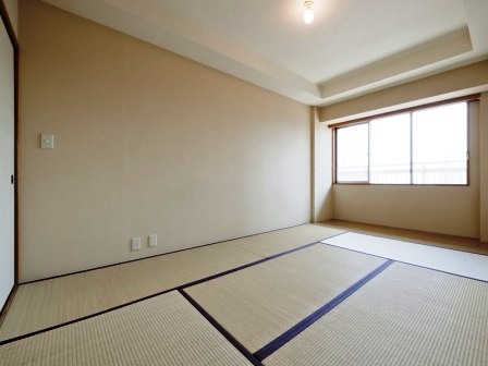 プラティーヌ田町