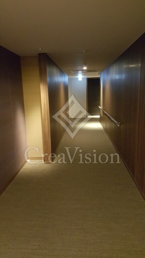 ブランズ四番町
