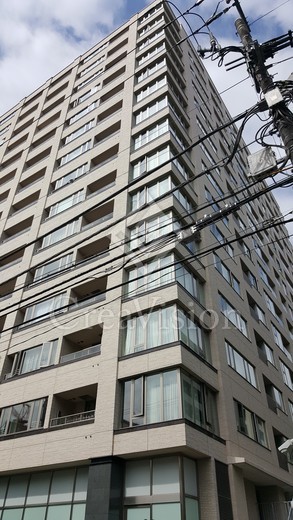 ブランズ四番町