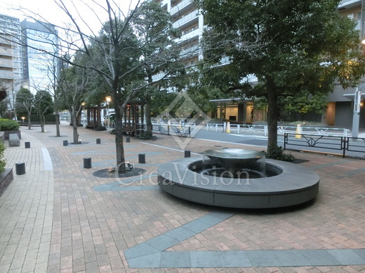 青山パークタワー