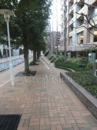 青山パークタワー