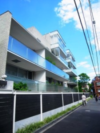 プラウド南青山