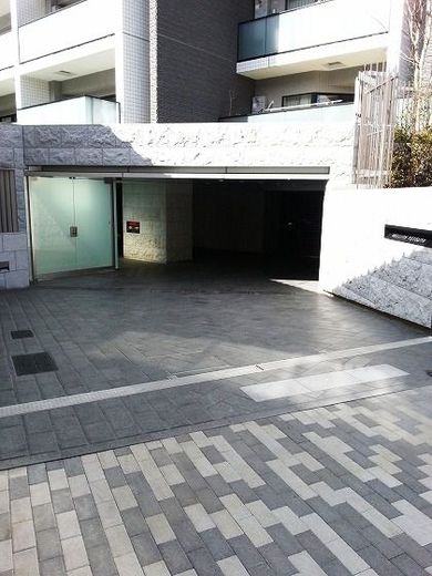 ウェリス四ツ谷