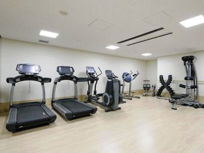 プラティーヌ西新宿