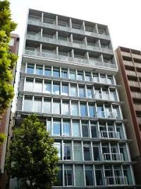 ボルト東新宿