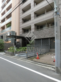 パークアクシス青山骨董通り