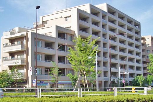グランドテラス新宿