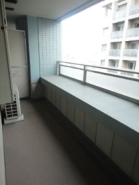 ルネ新宿御苑タワー