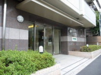 ルネ新宿御苑タワー
