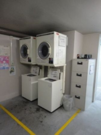 ルネ新宿御苑タワー