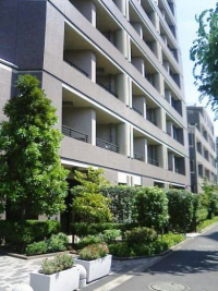 ドゥーエ学芸大学